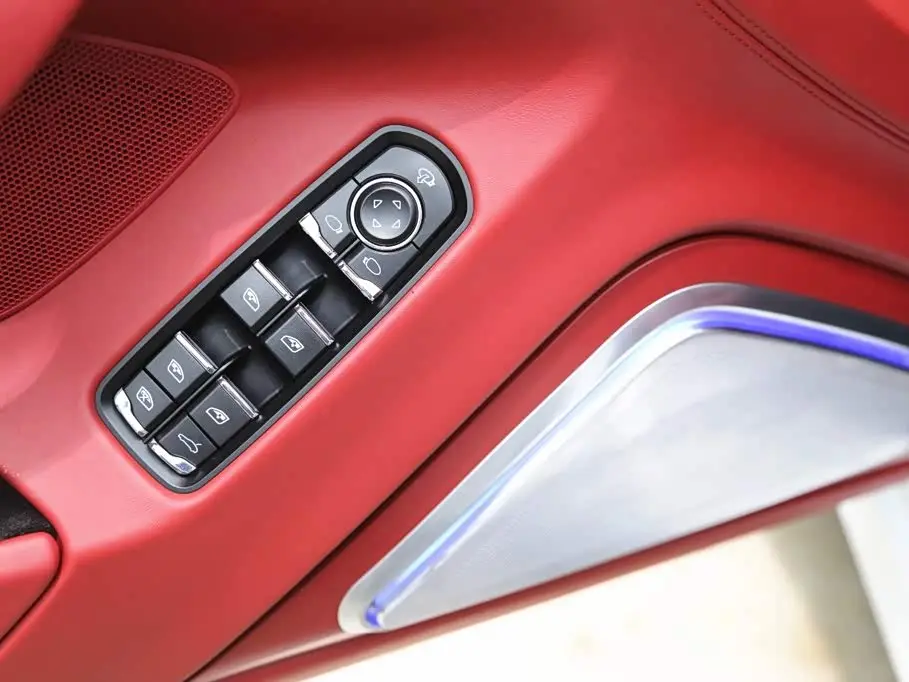 Porsche Panamera 2016 — Şəkil 12/20