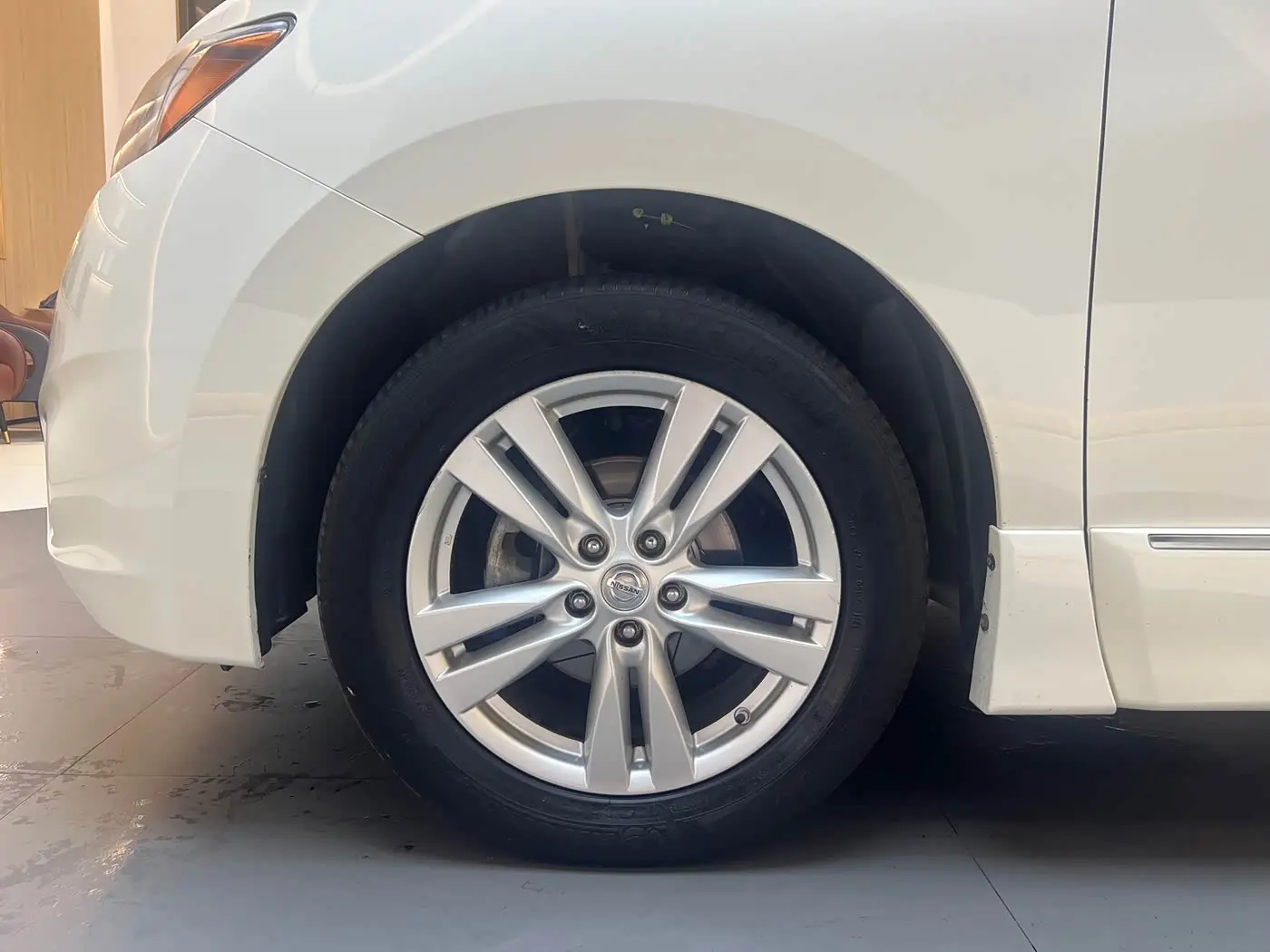 Nissan Quest 2016 — Photo 7/20