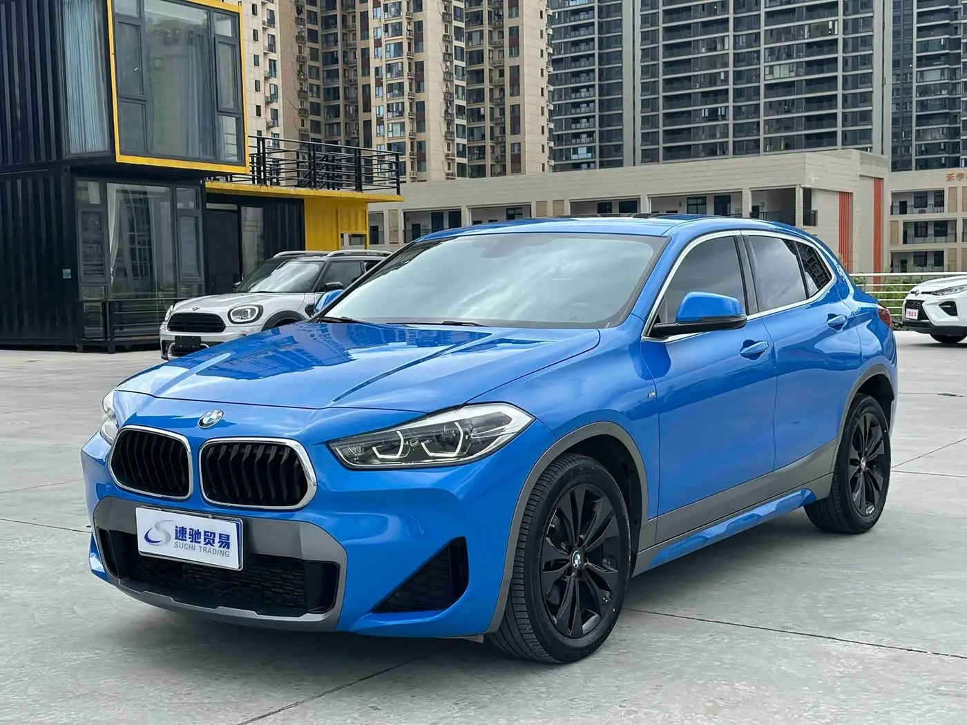 BMW X2 2021 — Фото 1/20