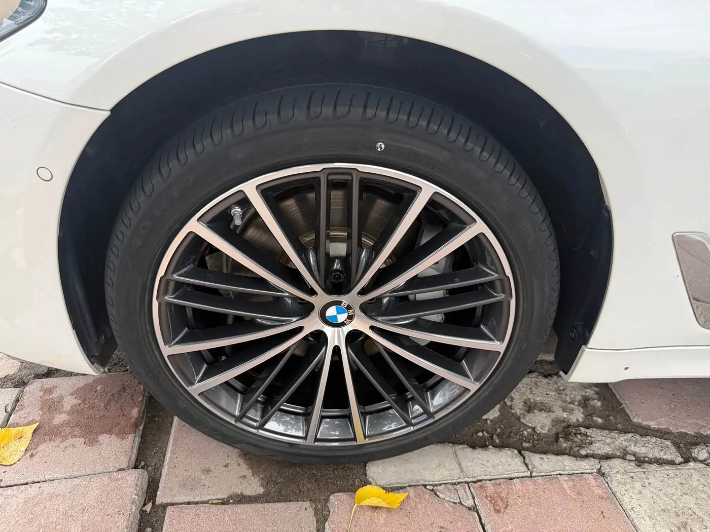 BMW 5 Series 2024 — Фото 14/14