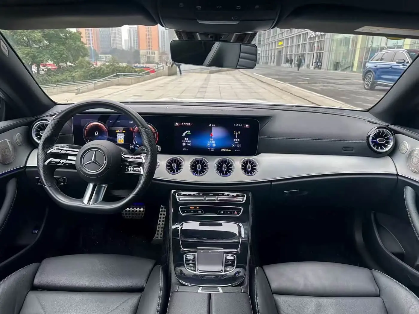 Mercedes-Benz E-Class 2022 — Фото 8/9