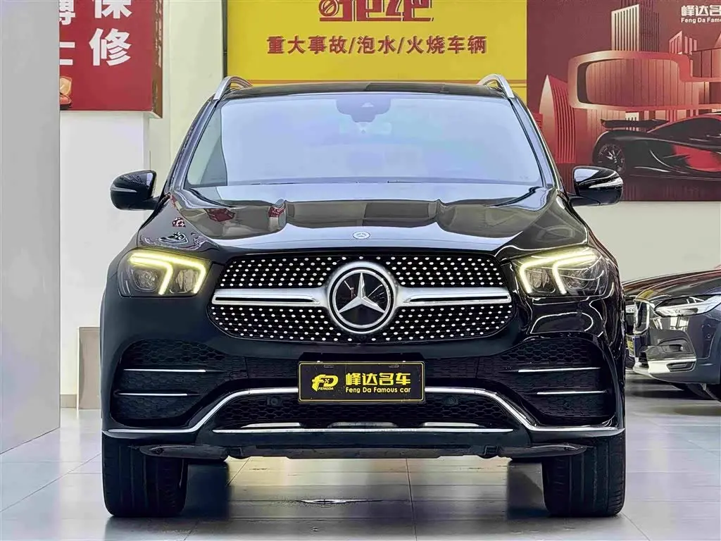 Mercedes-Benz GLE 2019 — Фото 4/15
