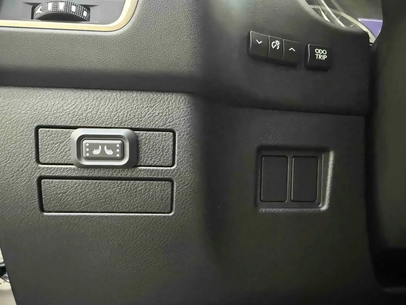 Lexus NX 2020 — Photo 14/20
