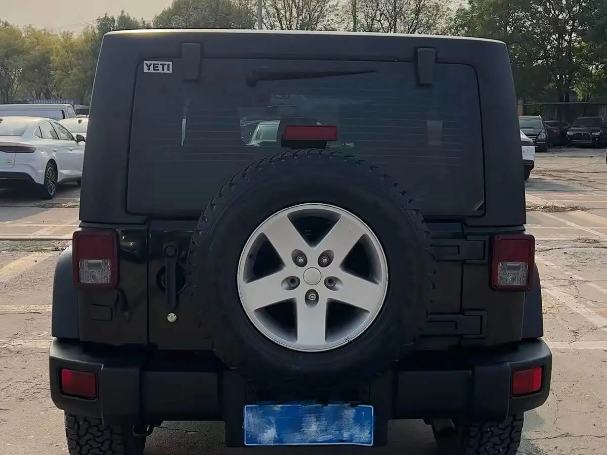 Jeep Wrangler 2012 — Photo 5/13