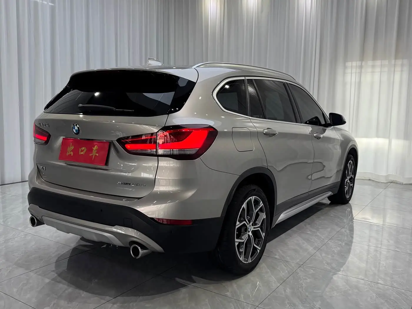 BMW X1 2023 — Photo 6/19