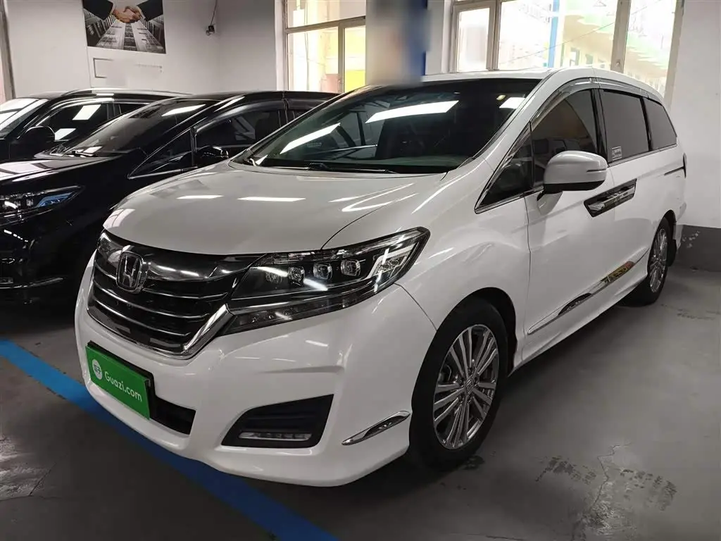 Honda Elysion 2019 — Photo 2/20