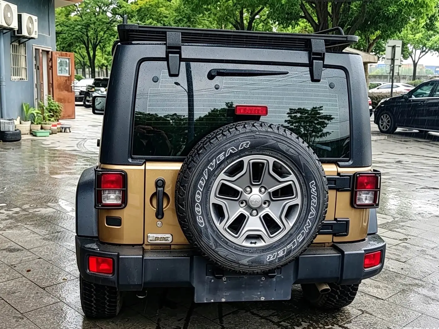 Jeep Wrangler 2015 — Фото 5/9