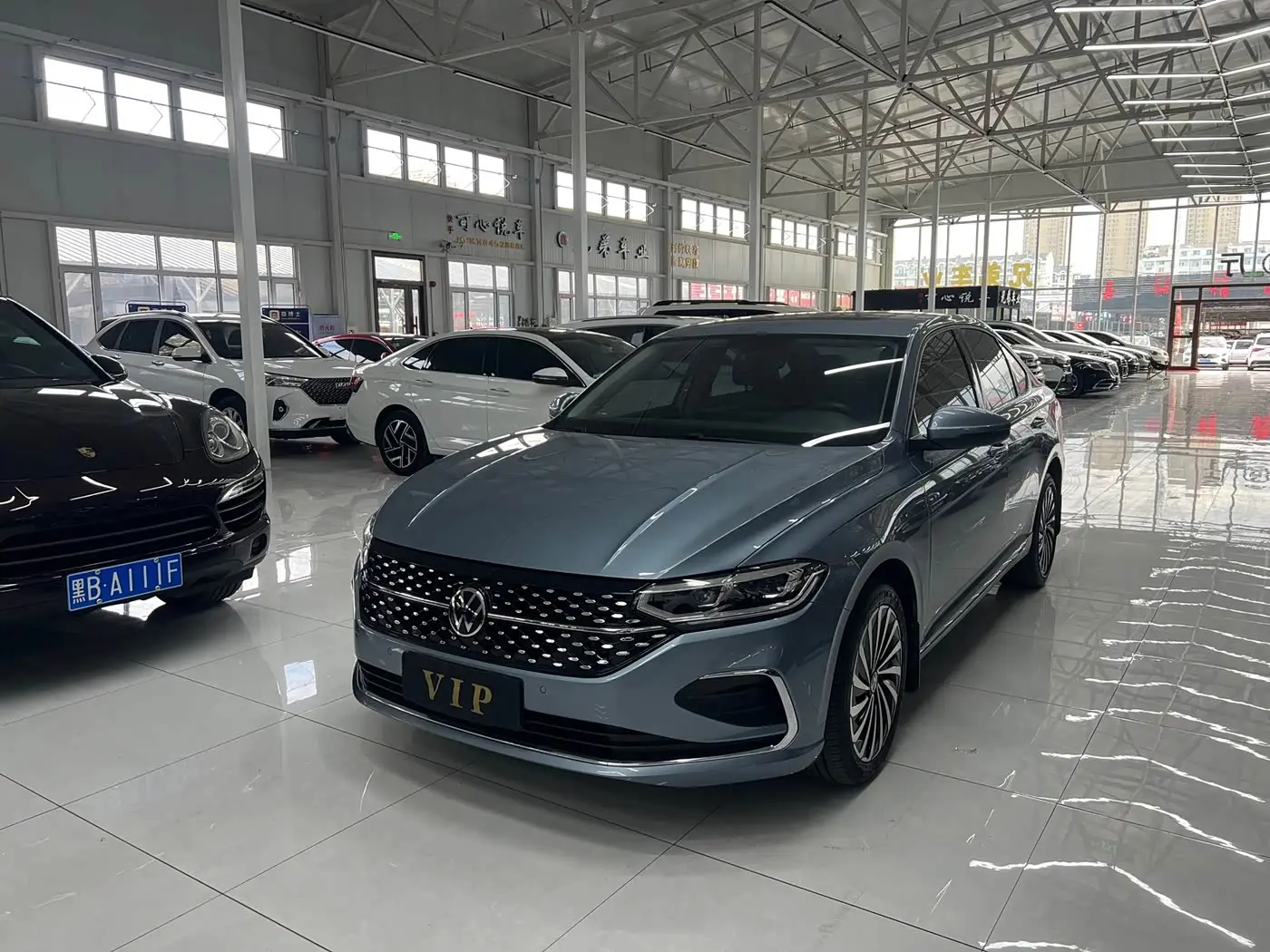 Volkswagen Lavida 2022 — Photo 1/20