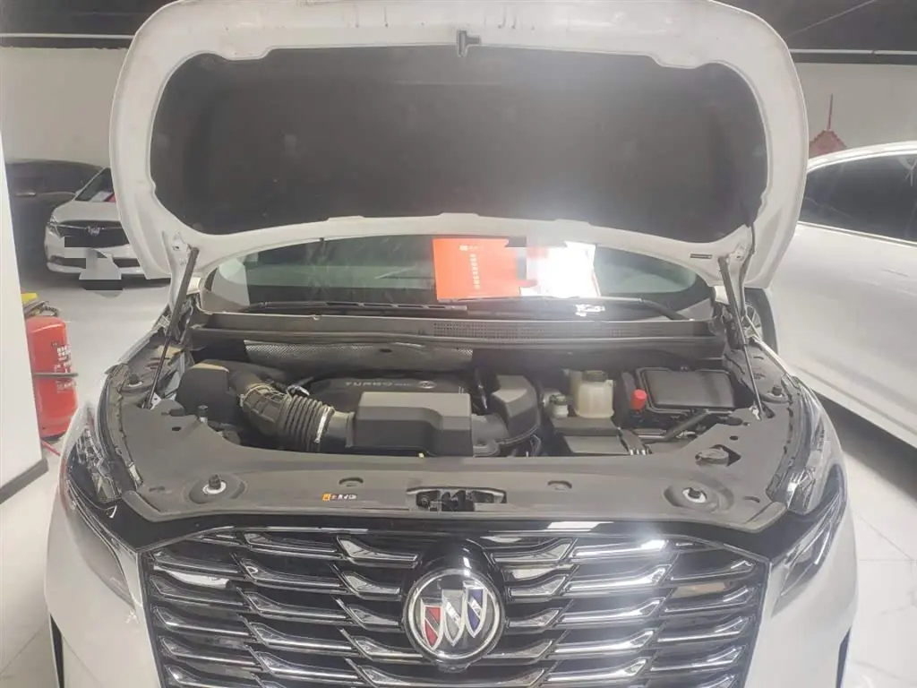 Buick GL8 2024 — Photo 20/20