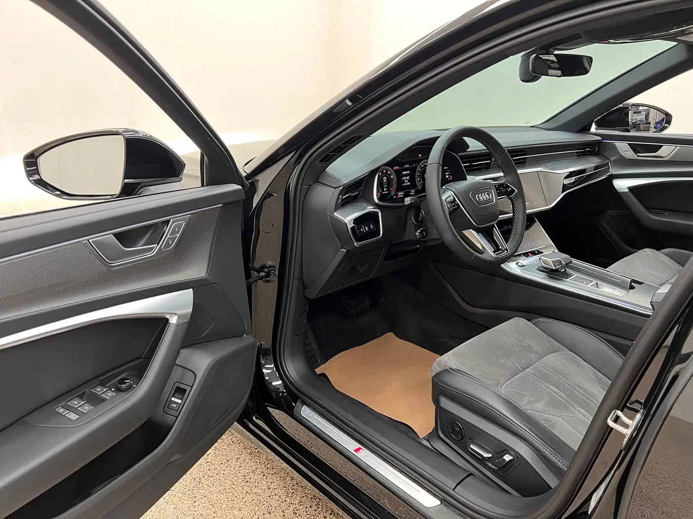 Audi A6L 2023 — Photo 16/20