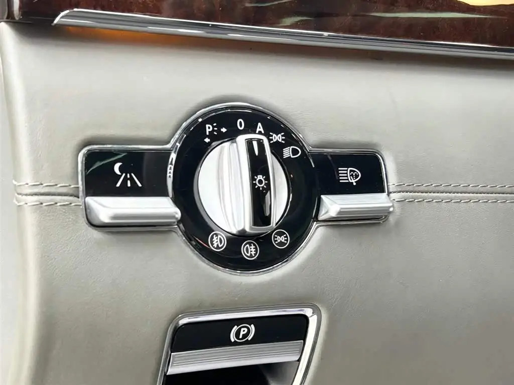 Mercedes-Benz S-Class 2007 — Фото 18/20