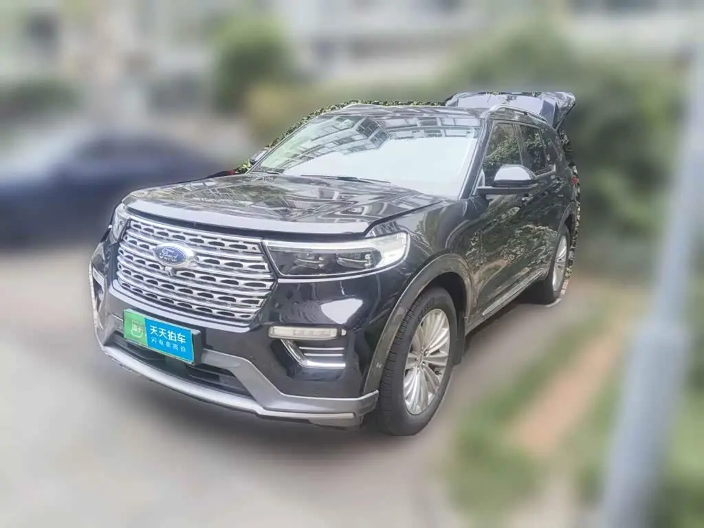Ford Explorer 2021 — Фото 1/13