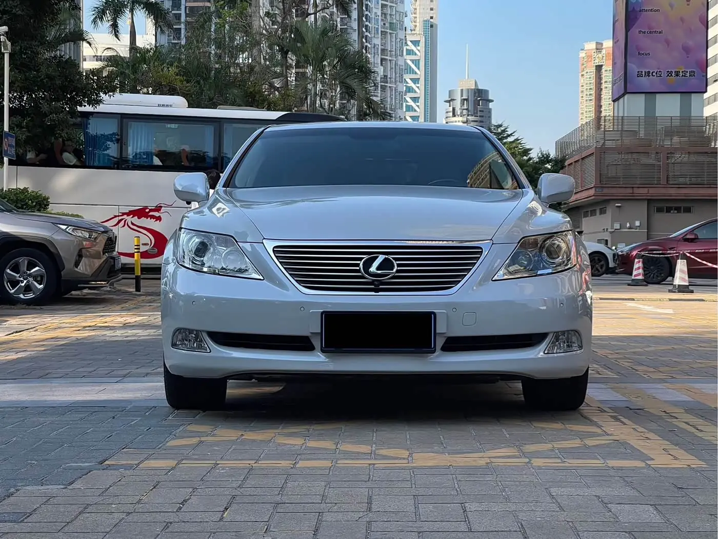 Lexus LS 2007 — Photo 2/10