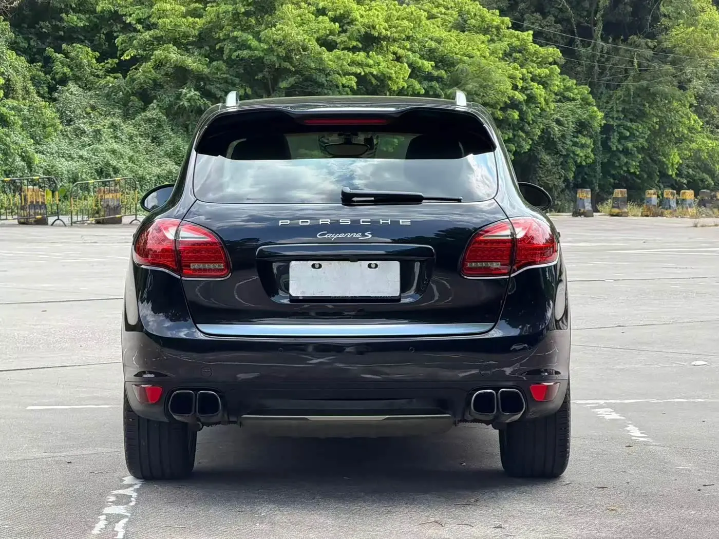 Porsche Cayenne 2012 — Photo 5/19