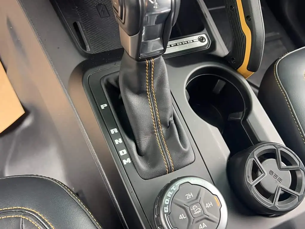Ford Bronco 2024 — Photo 17/20