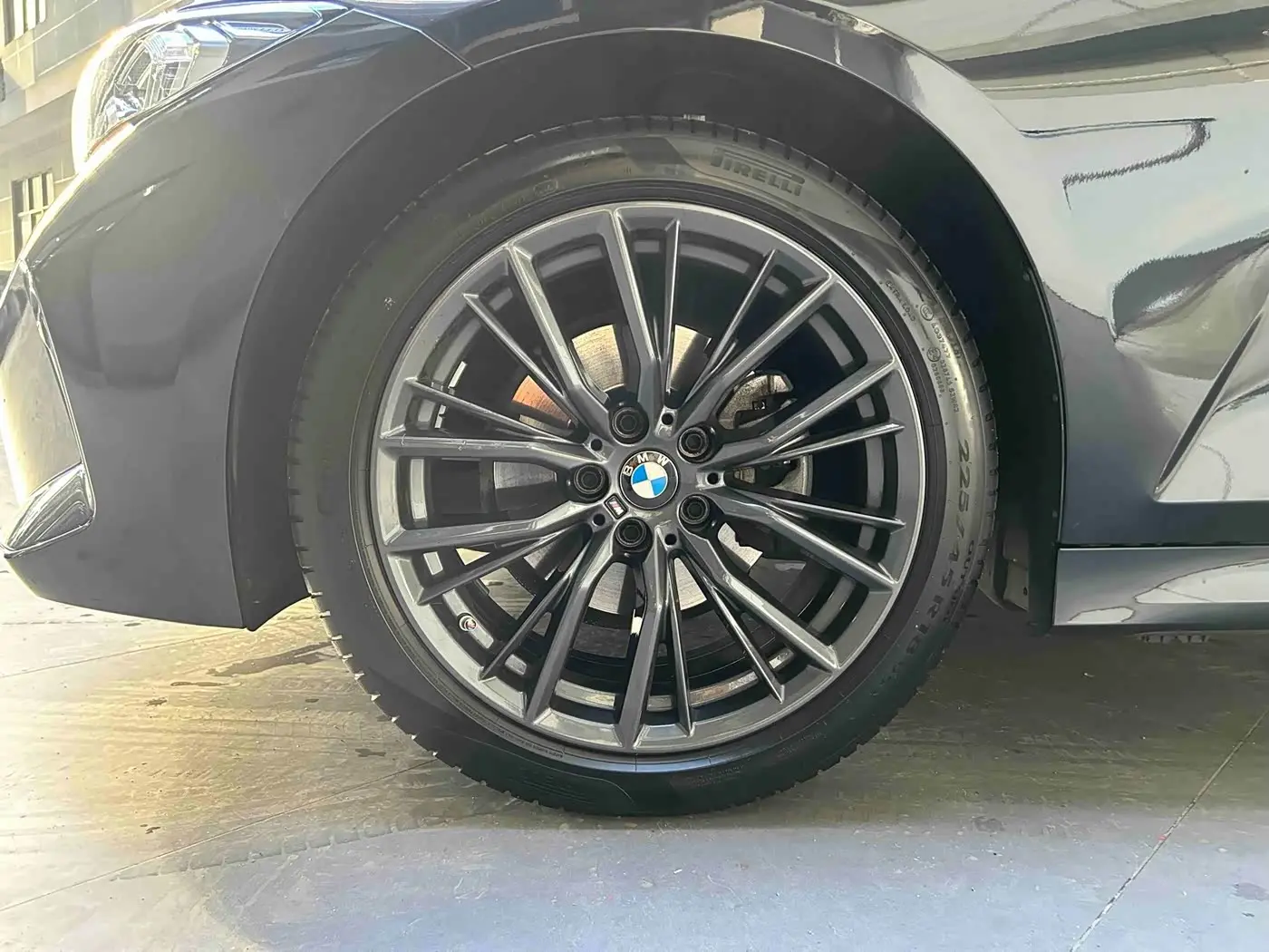 BMW 3 Series 2024 — Şəkil 3/19
