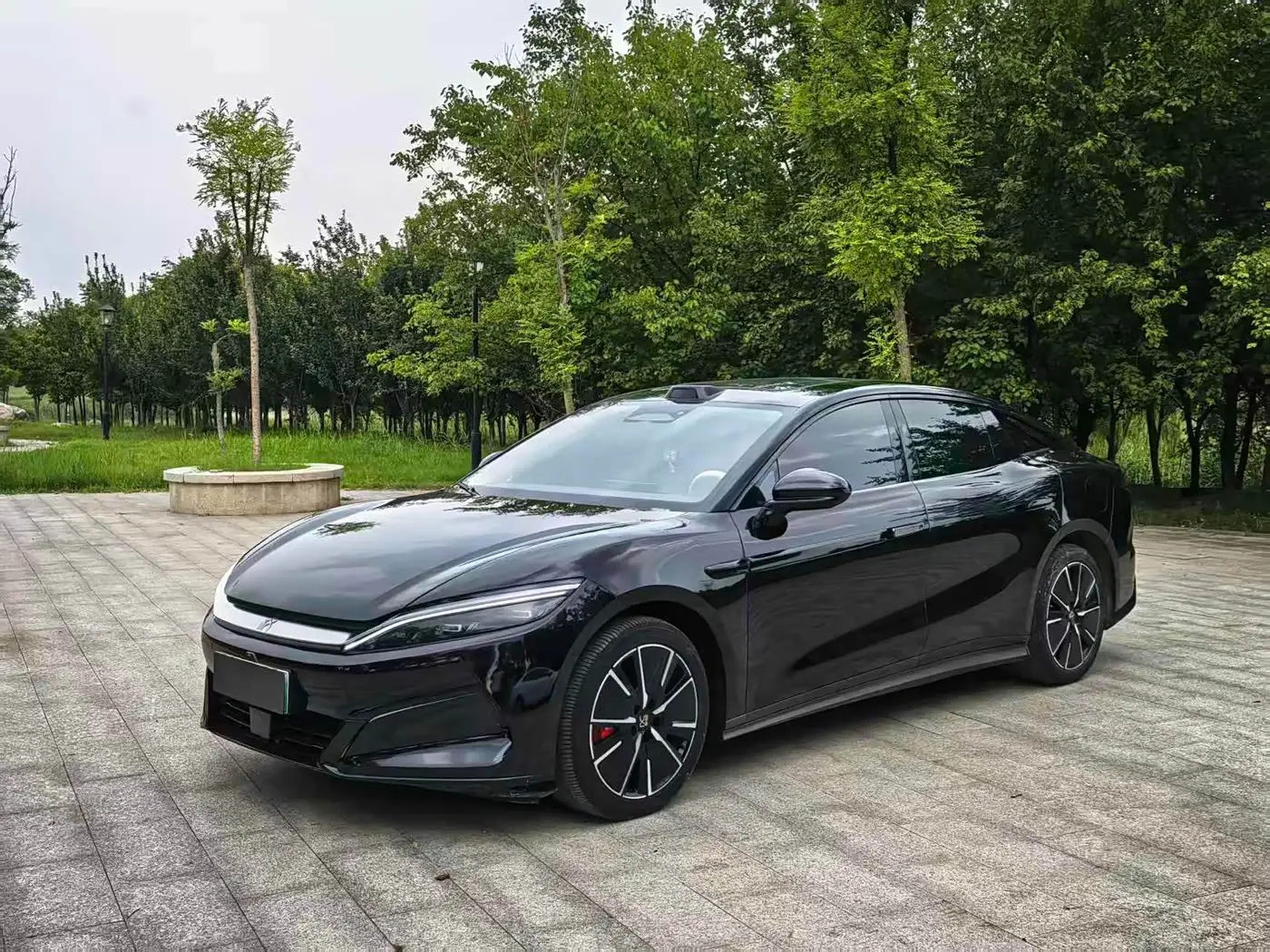 BYD Han L, 2025
