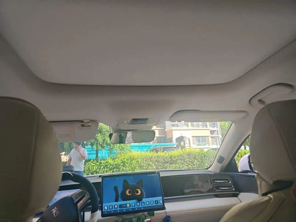 BYD Qin L 2024 — Photo 14/20