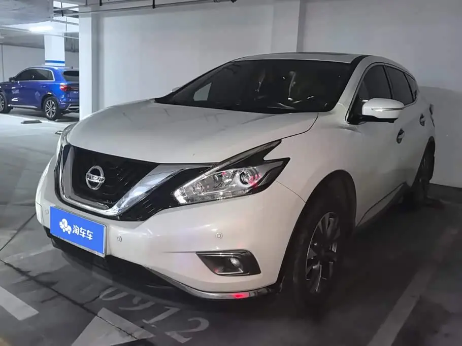 Nissan Murano 2019 — Photo 1/16
