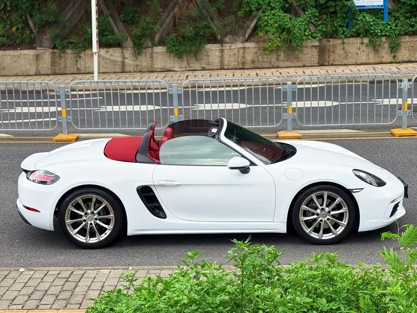 Porsche 718 2021 — Photo 12/20