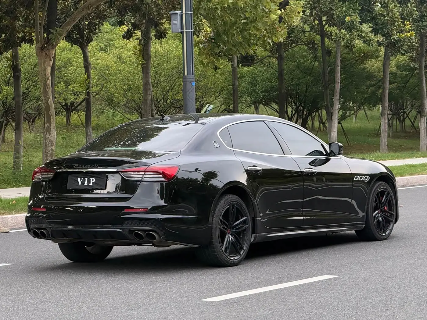 Maserati Quattroporte 2015 — Фото 8/8