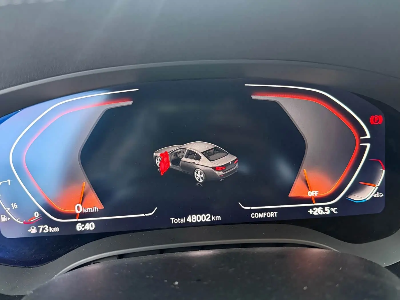 BMW 5 Series 2023 — Photo 13/16