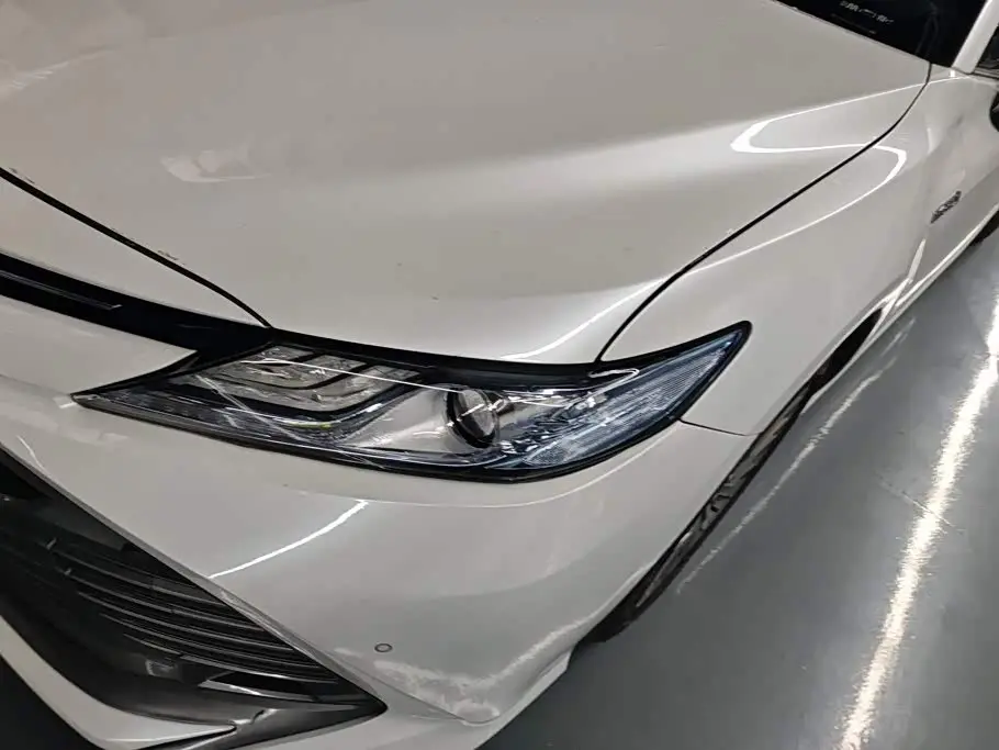 Toyota Camry 2020 — Photo 5/16