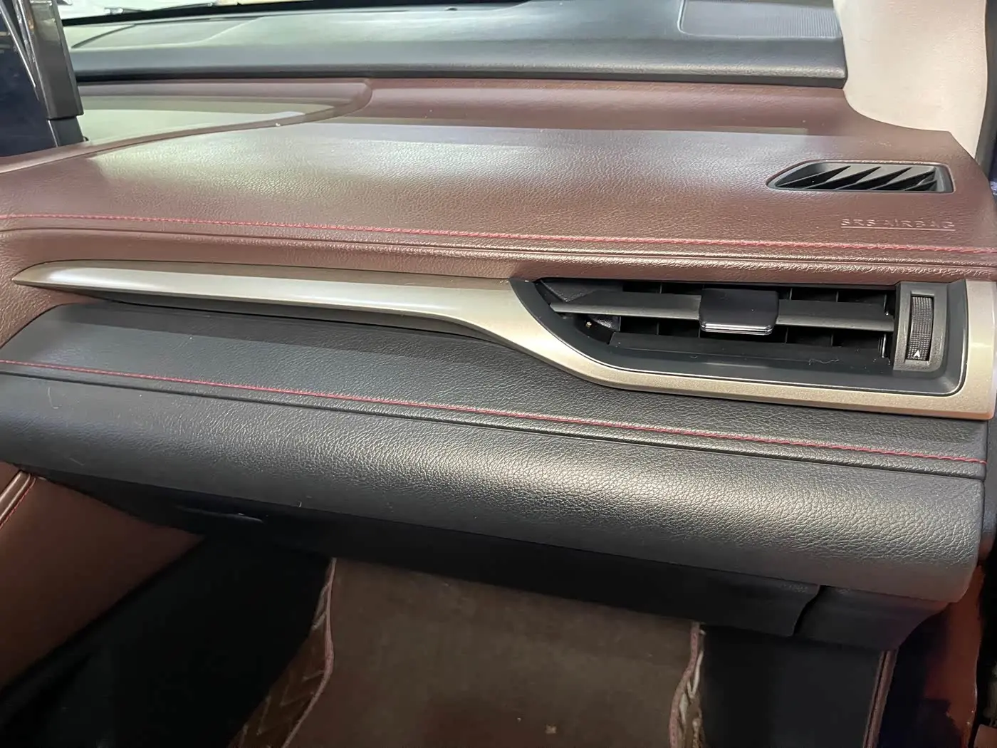 Lexus RX 2020 — Фото 15/17