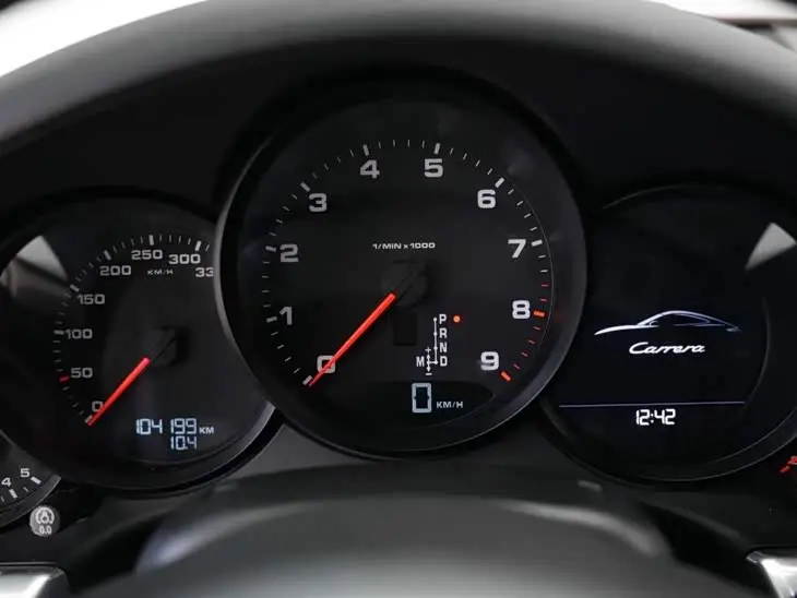 Porsche 911 2015 — Photo 18/18