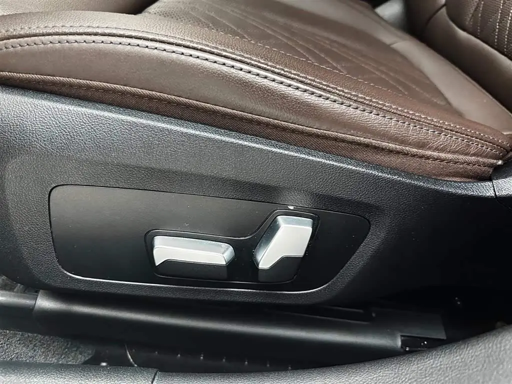 BMW 3 Series 2022 — Photo 11/20