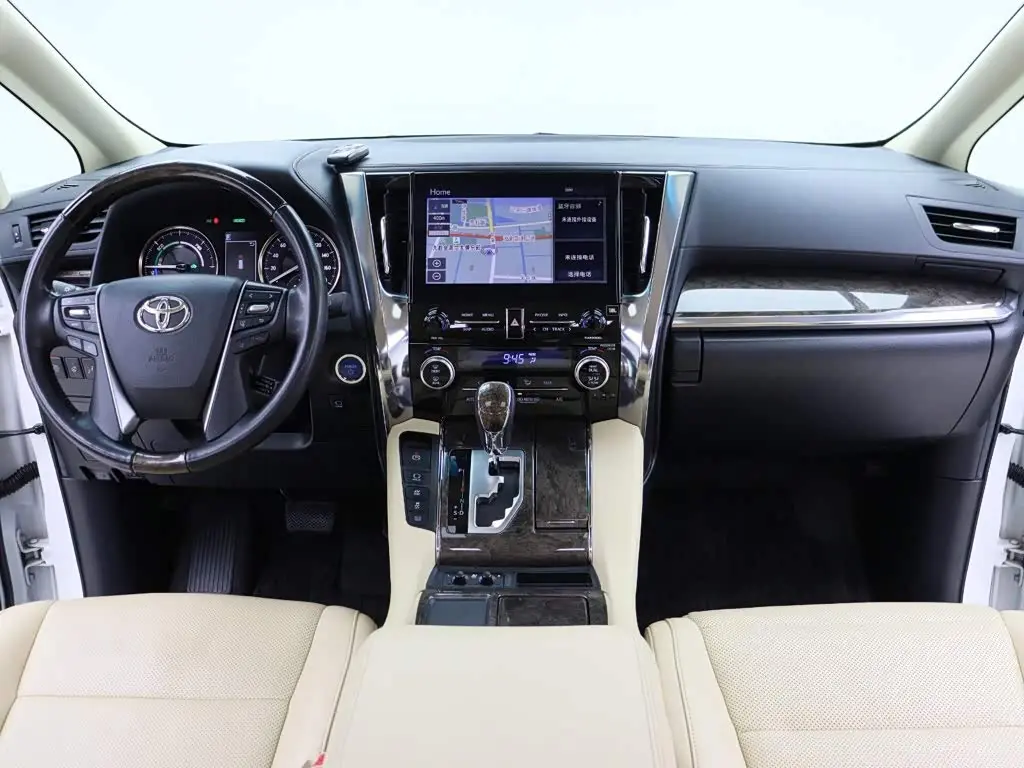 Toyota Alphard 2021 — Photo 15/20