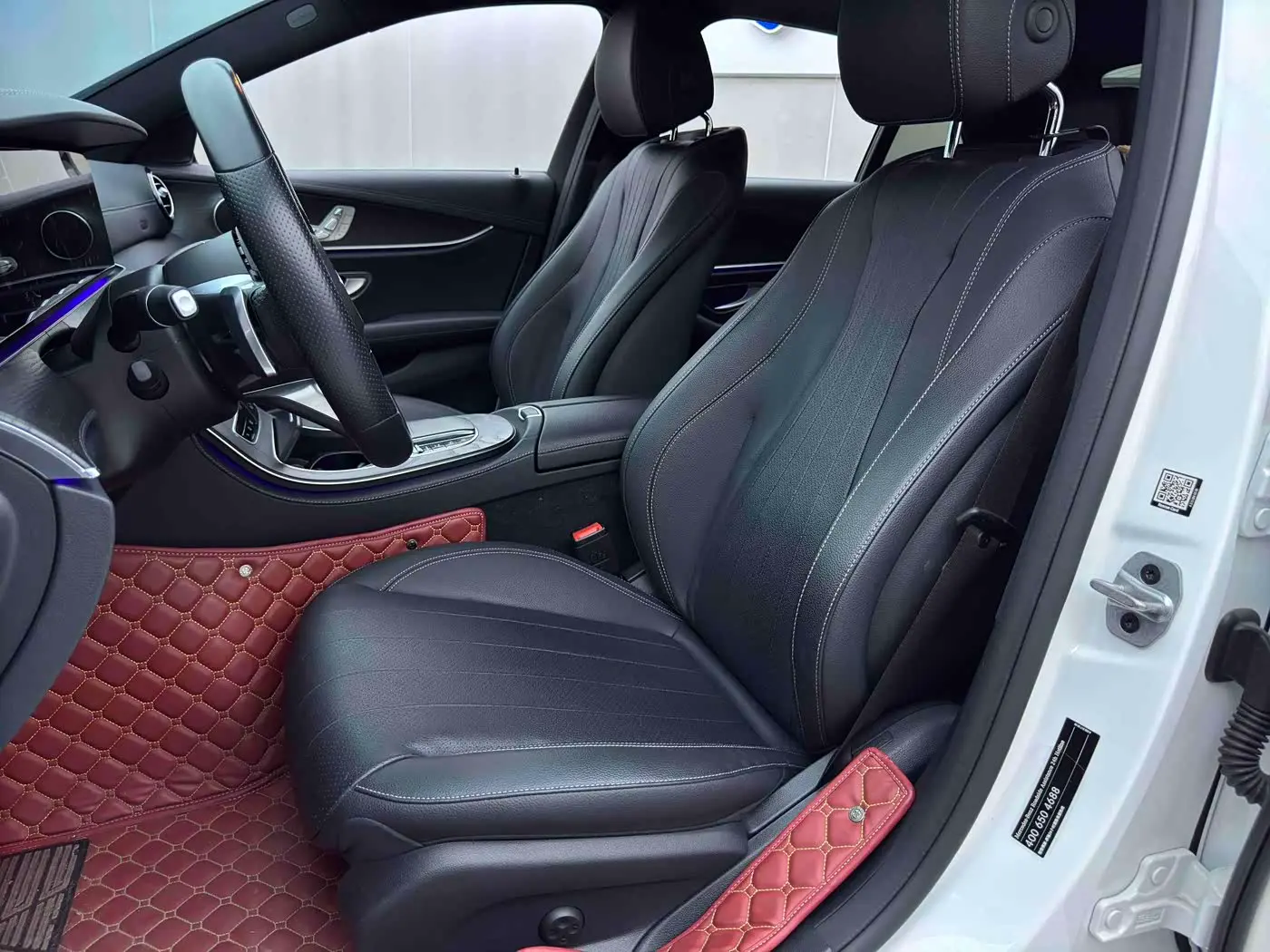 Mercedes-Benz E-Class 2023 — Фото 8/20