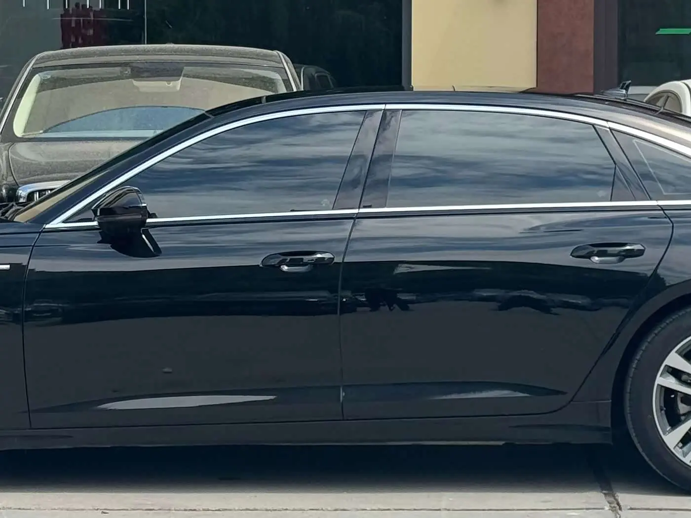Audi A6L 2023 — ფოტო 6/20