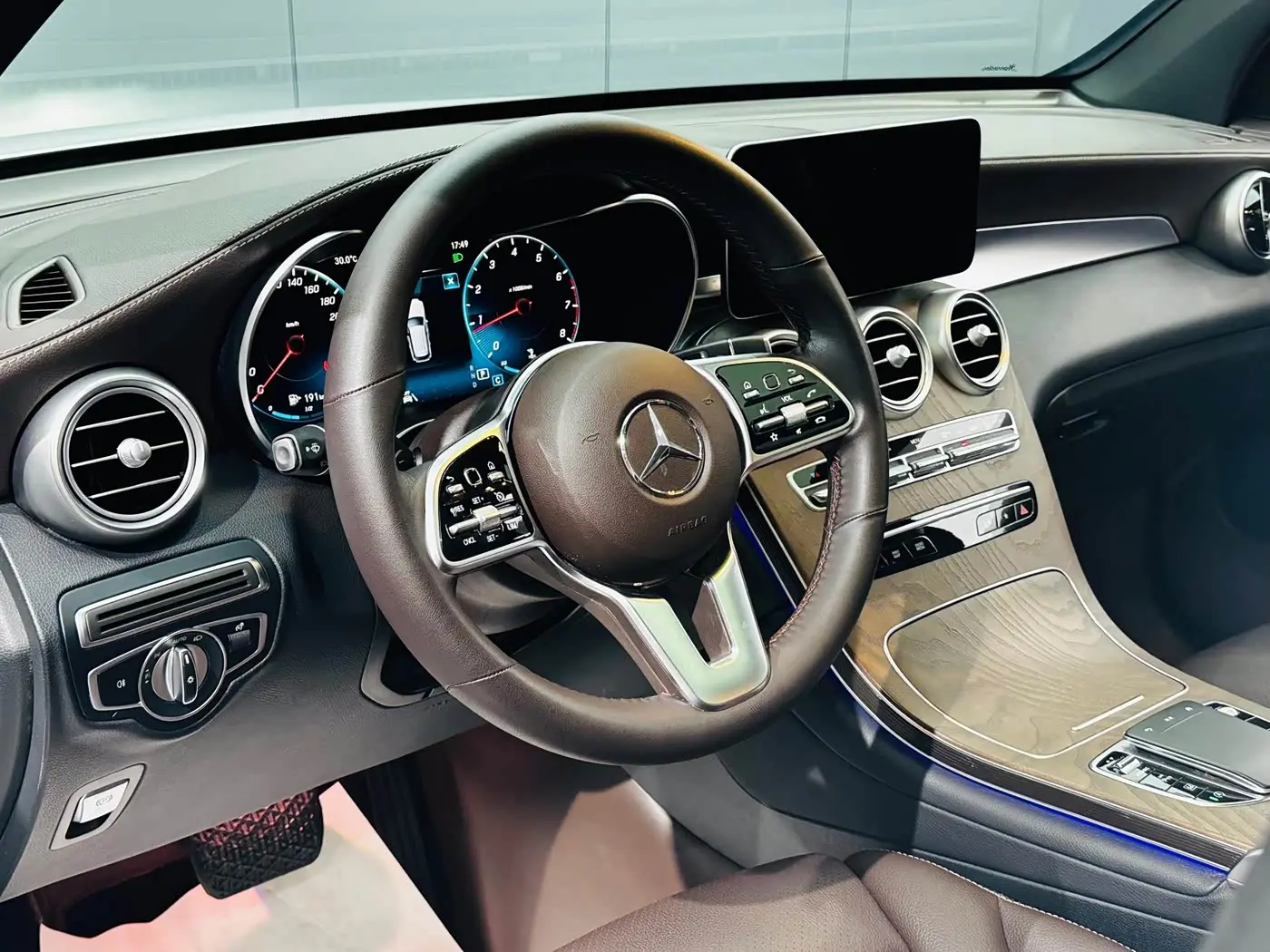 Mercedes-Benz GLC 2023 — Фото 10/20