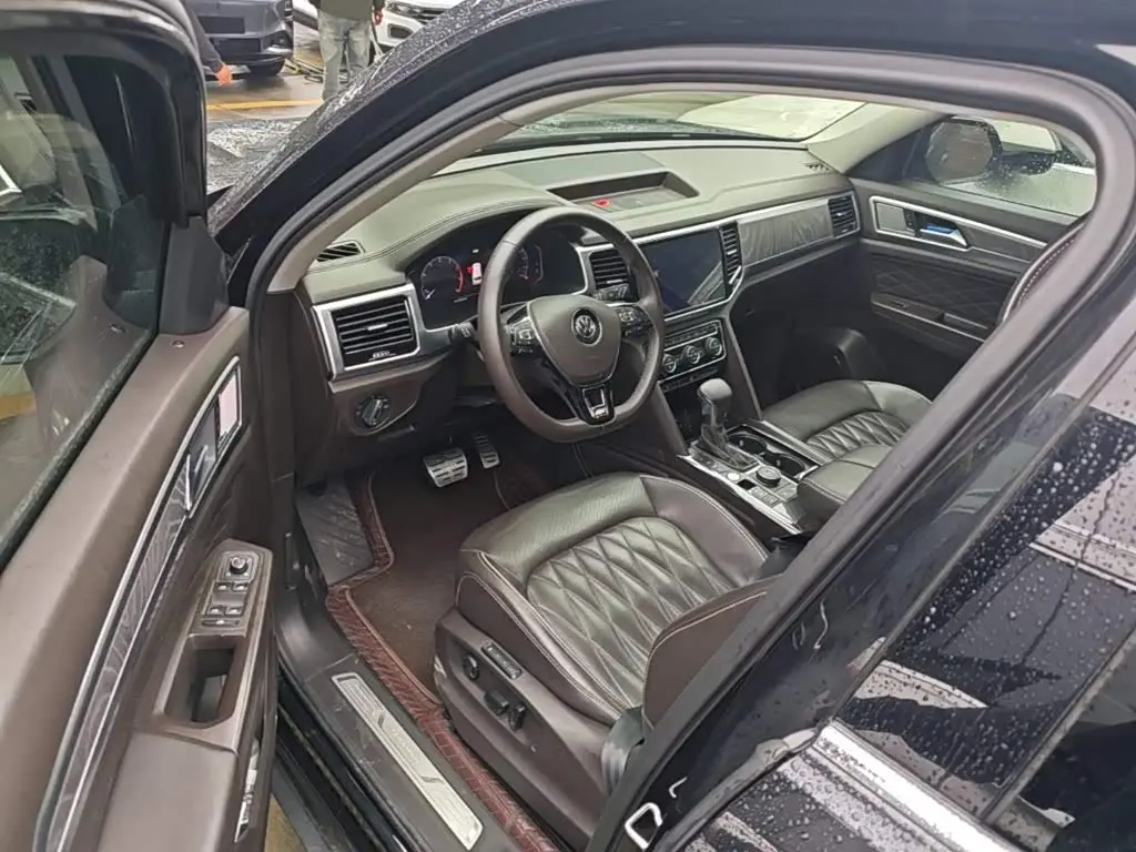Volkswagen Teramont 2021 — Photo 16/20