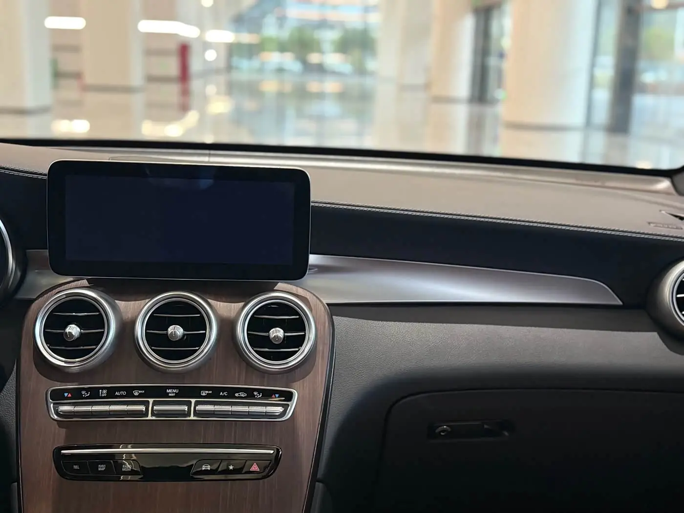 Mercedes-Benz GLC 2021 — Photo 16/20