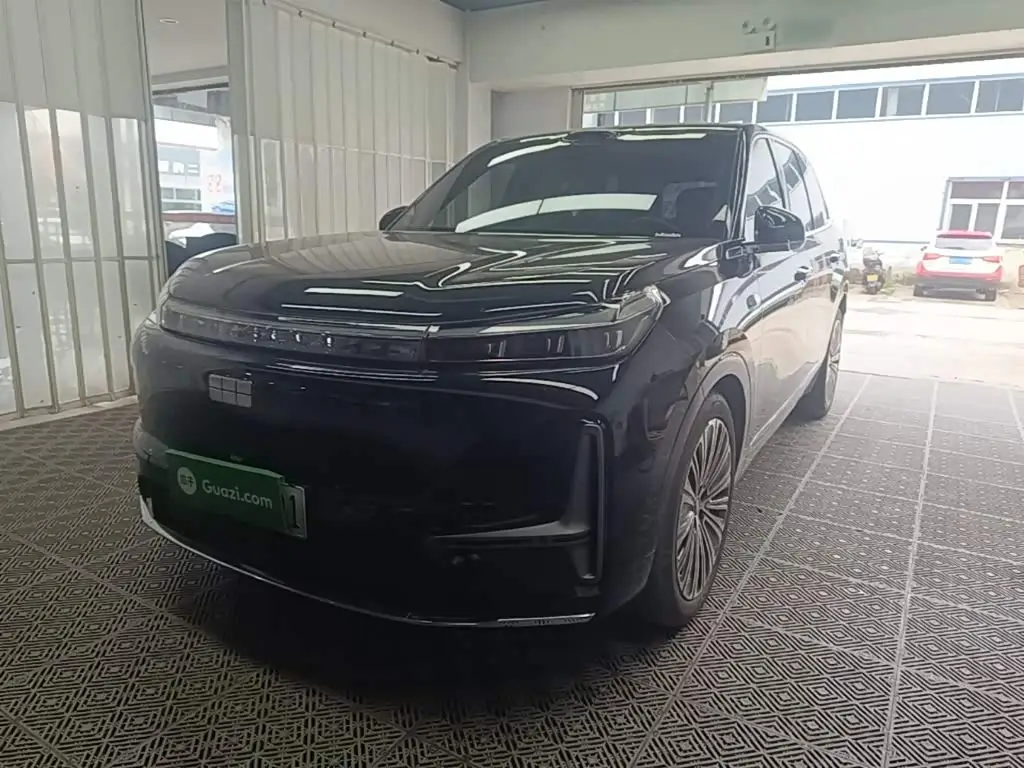 Geely Galaxy Galaxy M9, 2025