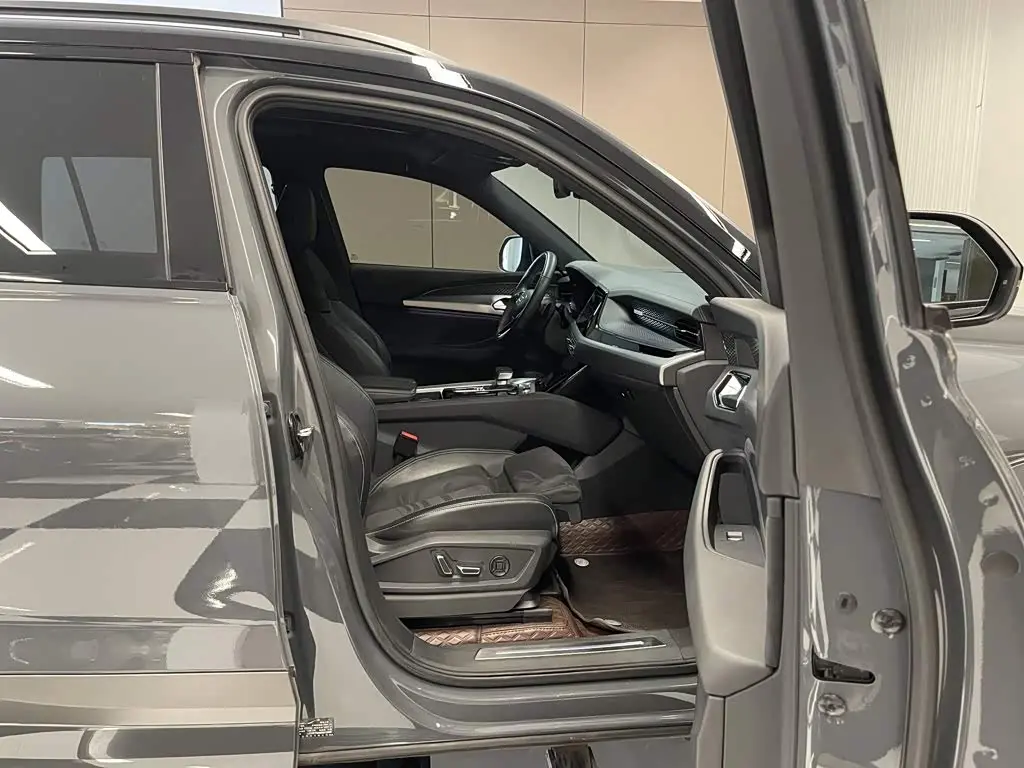 Audi Q6 2024 — Photo 17/20