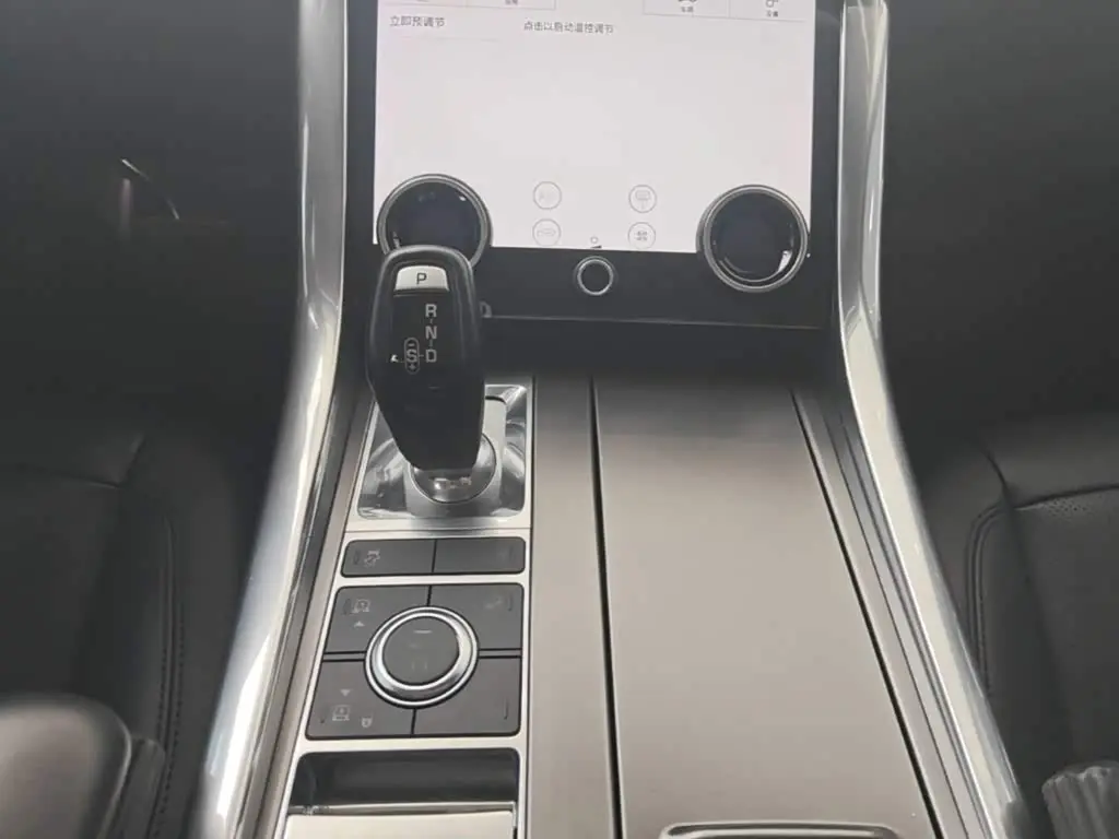Land Rover Range Rover Sport PHEV 2021 — Фото 14/20