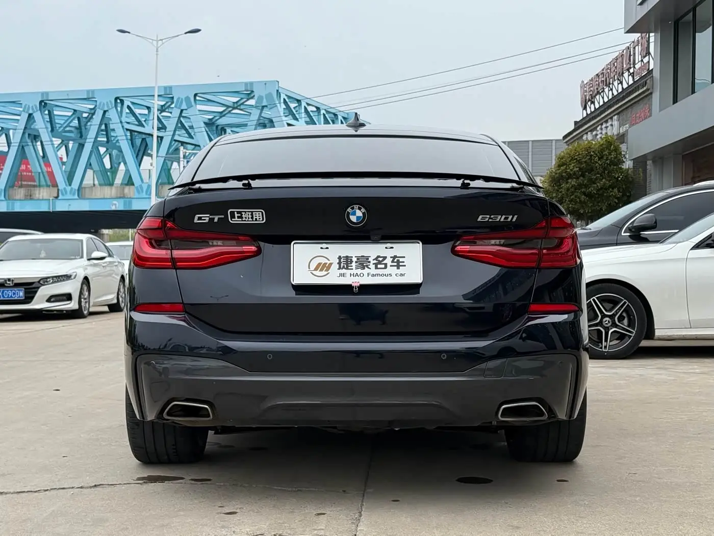 BMW 6 Series GT 2022 — Фото 9/9