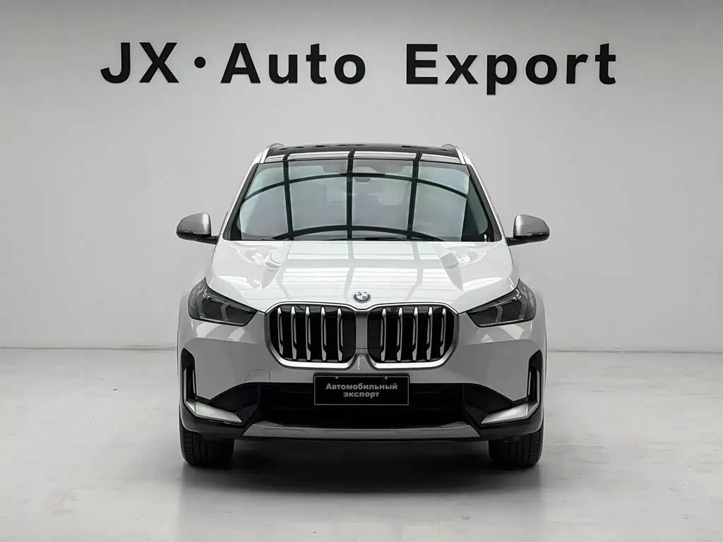 BMW X1 2024 — Фото 2/20