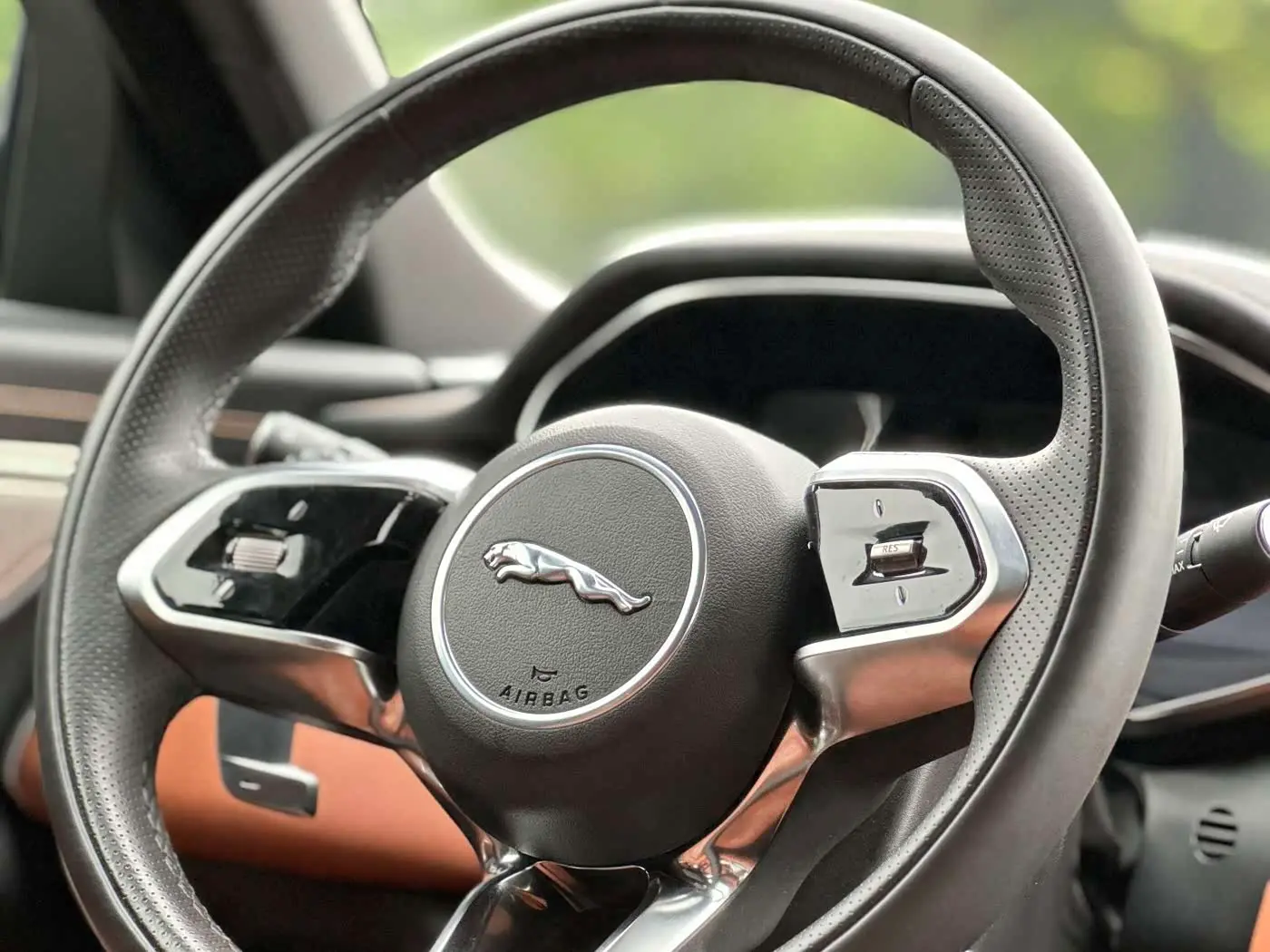 Jaguar XFL 2023 — Фото 16/20