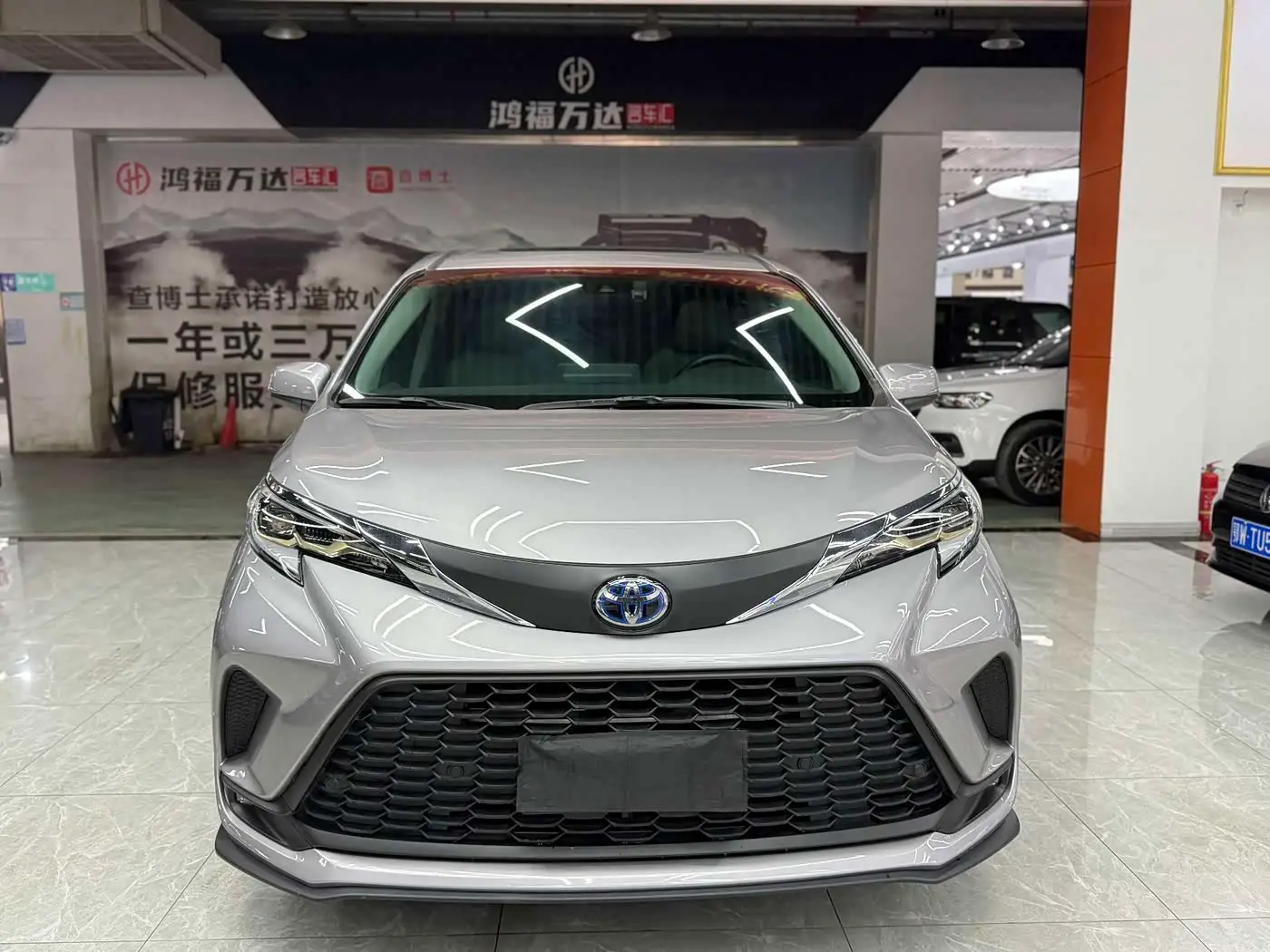 Toyota Granvia, 2023
