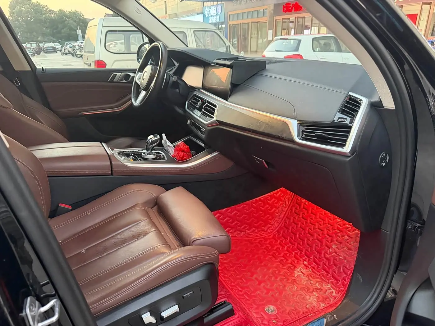BMW X5 2022 — Photo 14/17