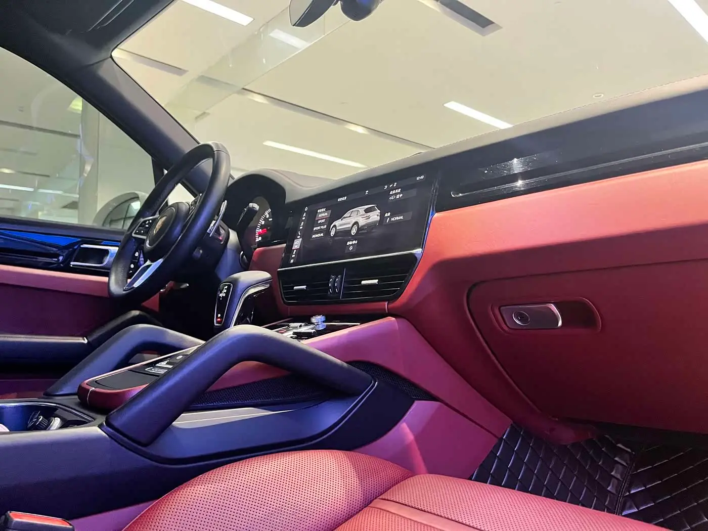 Porsche Cayenne 2019 — Şəkil 8/15