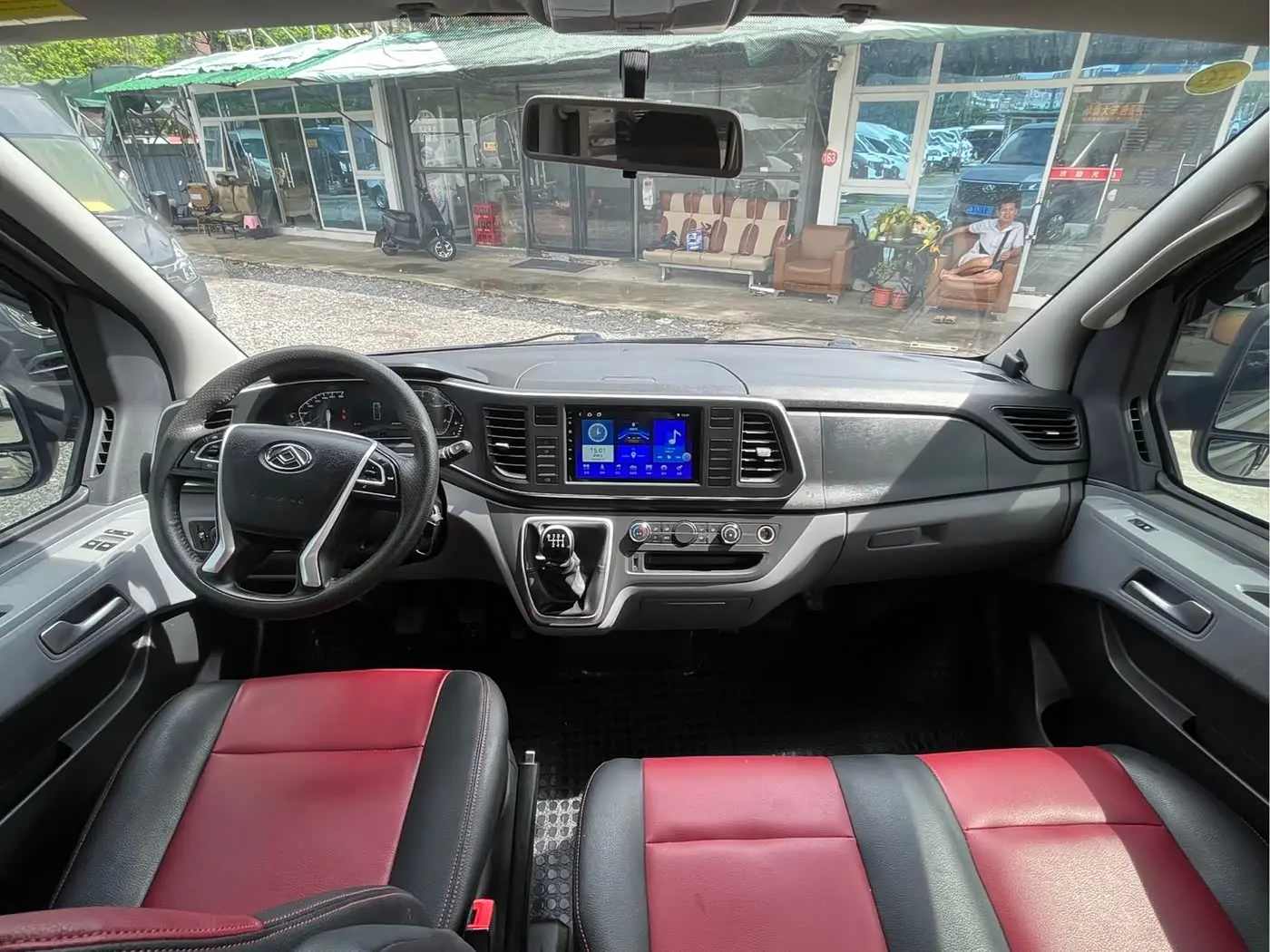SAIC Maxus Xintu V80 2024 — Фото 3/9