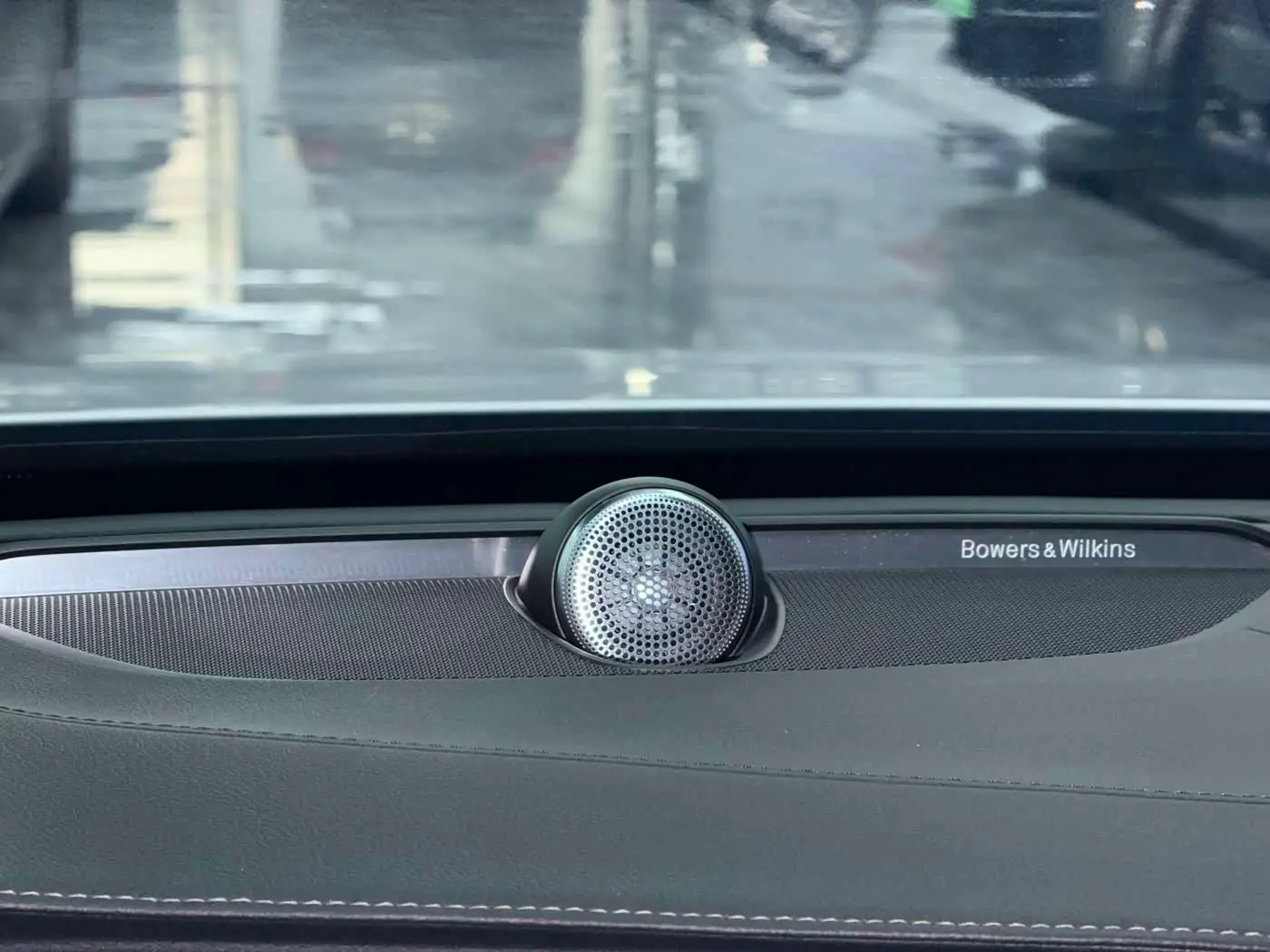 Volvo XC90 2022 — Photo 16/19