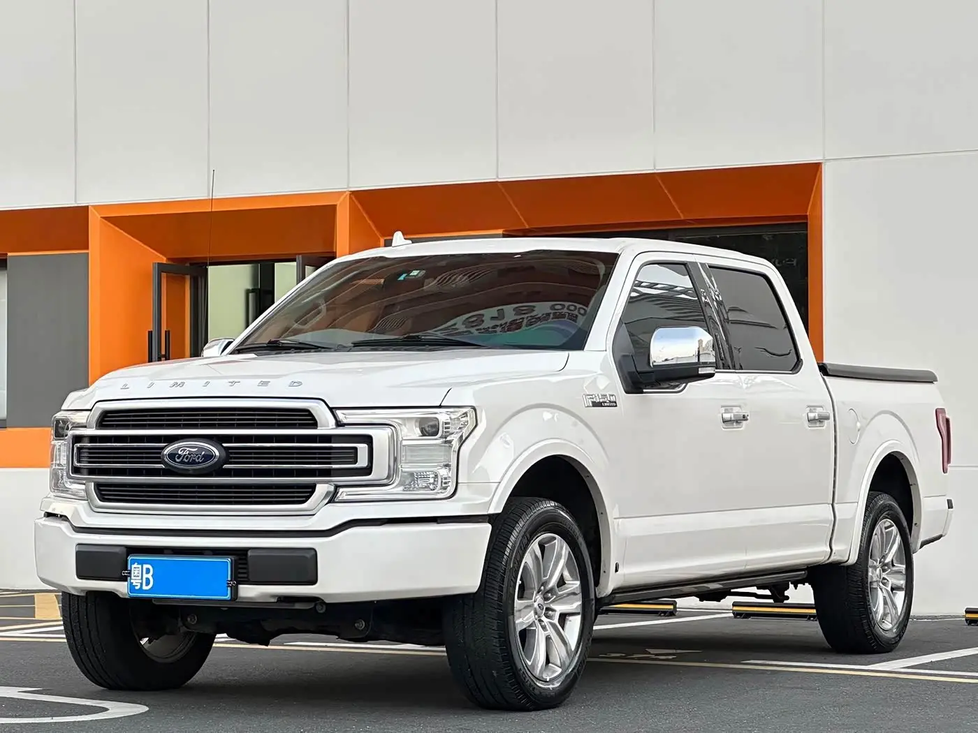Ford F-150 Raptor 2019 — Şəkil 1/13