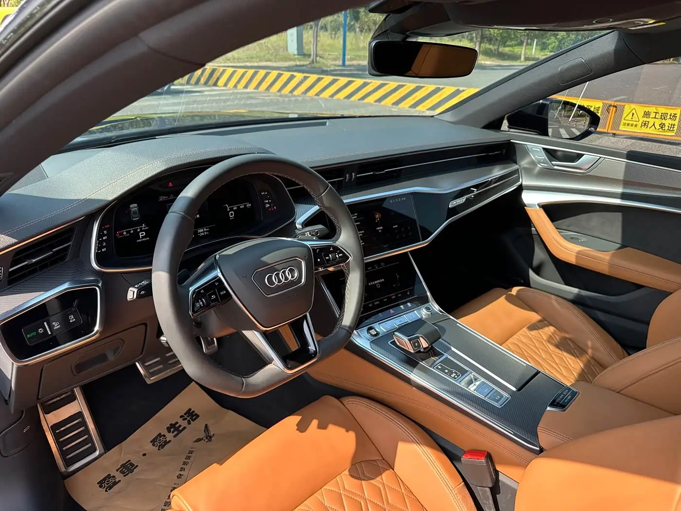 Audi A7L 2022 — Photo 11/20