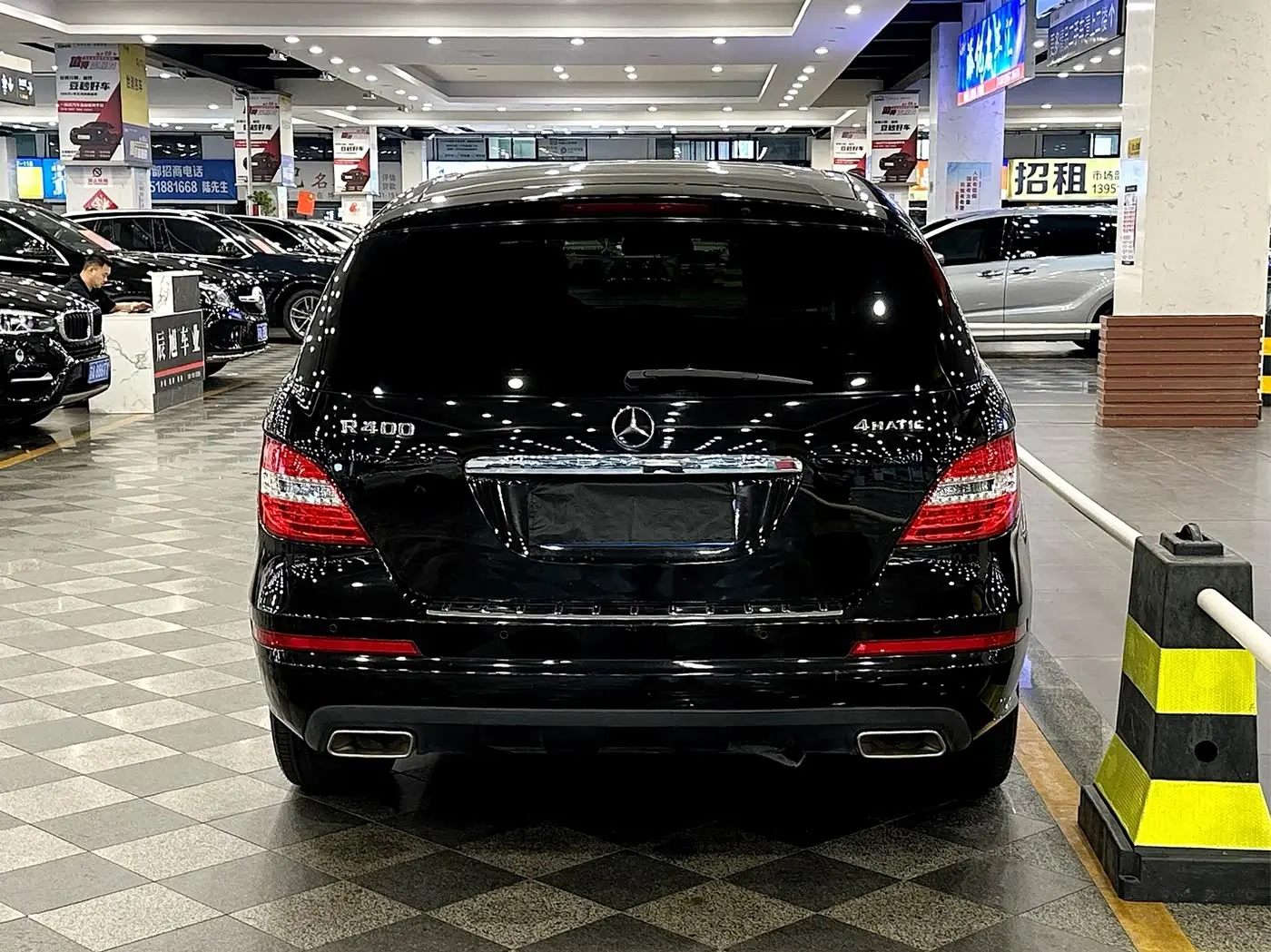Mercedes-Benz R-Class 2017 — Фото 3/13